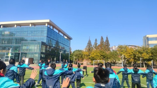 76bbe83f48646f4b97ae775b7370d989