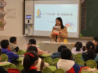 e0953cff3ac1fd010751e38254f41b2c_