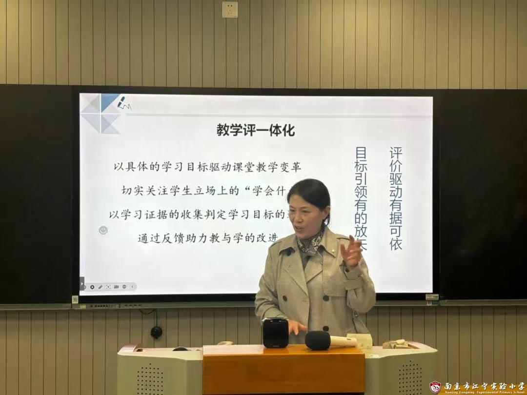 37e95dbc17a9123fd96f75990f2ce58.jpg 37e95dbc17a9123fd96f75990f2ce58.jpg