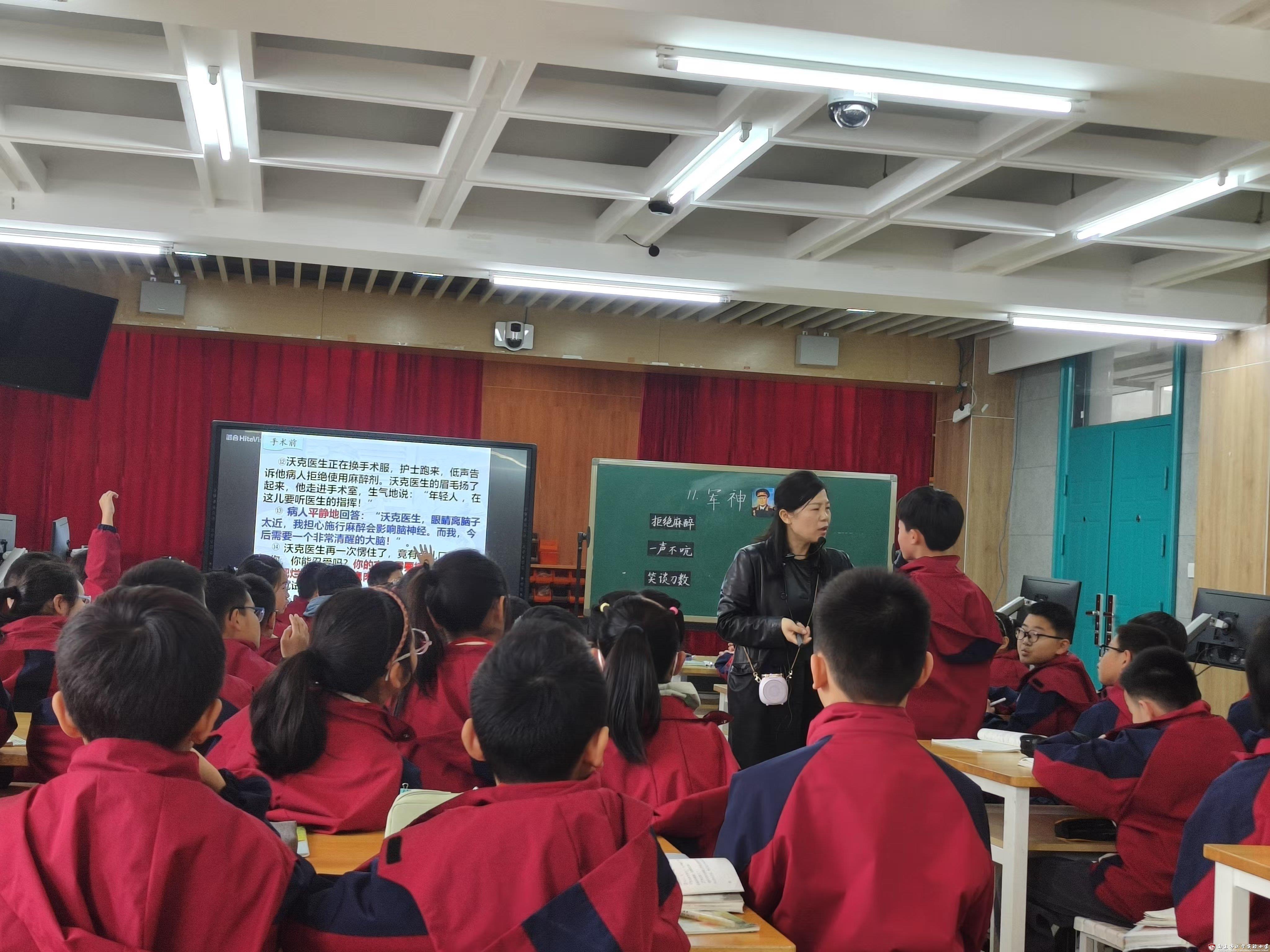 刘静.jpg